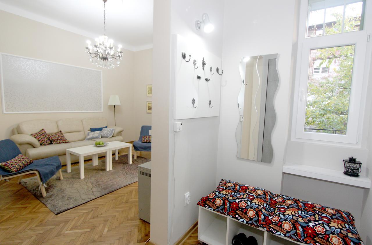 City Center Apartment Mika Beograd Bagian luar foto